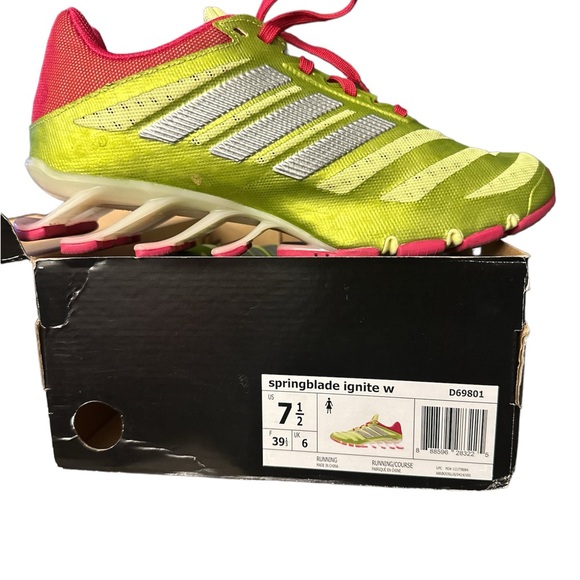 Adidas Running shoes - Picture 1 of 3